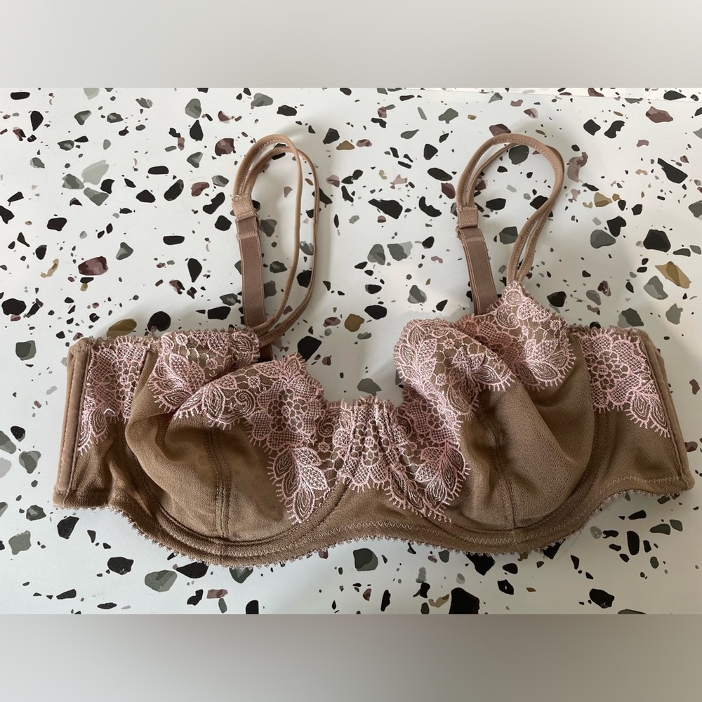 Elegant Pink and Brown Lace Bra